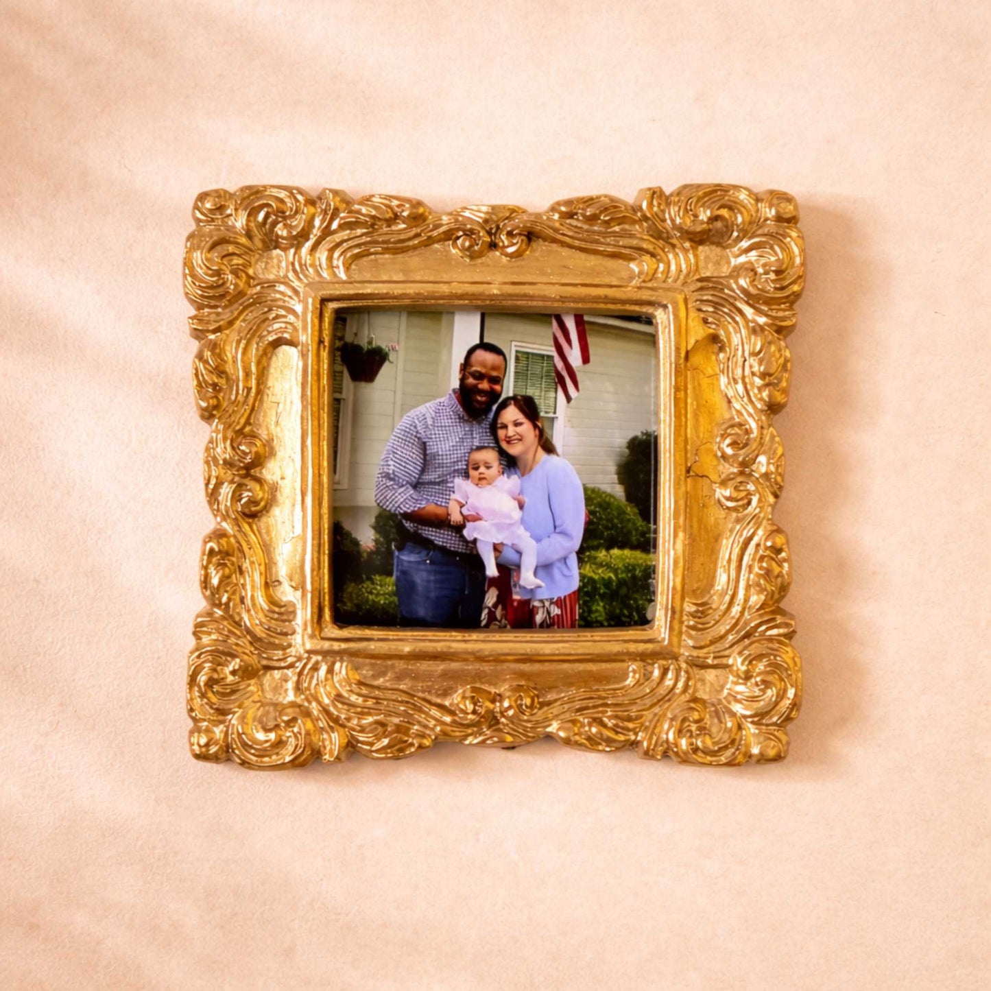 Custom Vintage Photo Frame Magnets